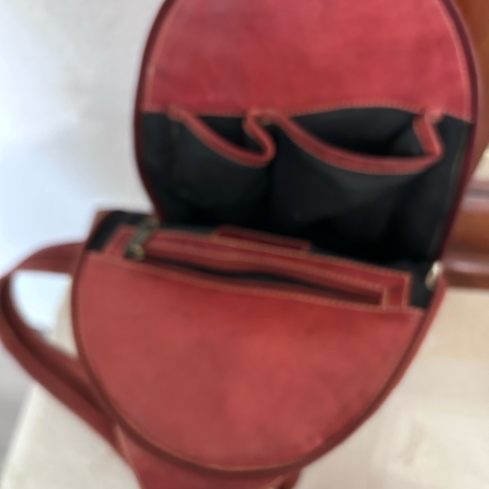 Chaos Leather Collection Backpack Shoulder Bag - Picture 14 of 16